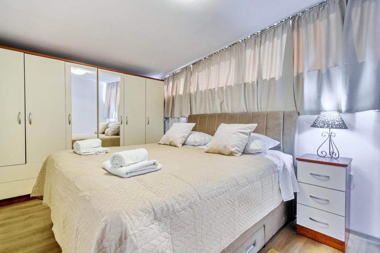 Comfort Holiday Apartment Zadar - With Parking And Balcony Exteriör bild