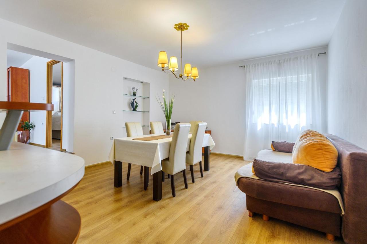 Comfort Holiday Apartment Zadar - With Parking And Balcony Exteriör bild